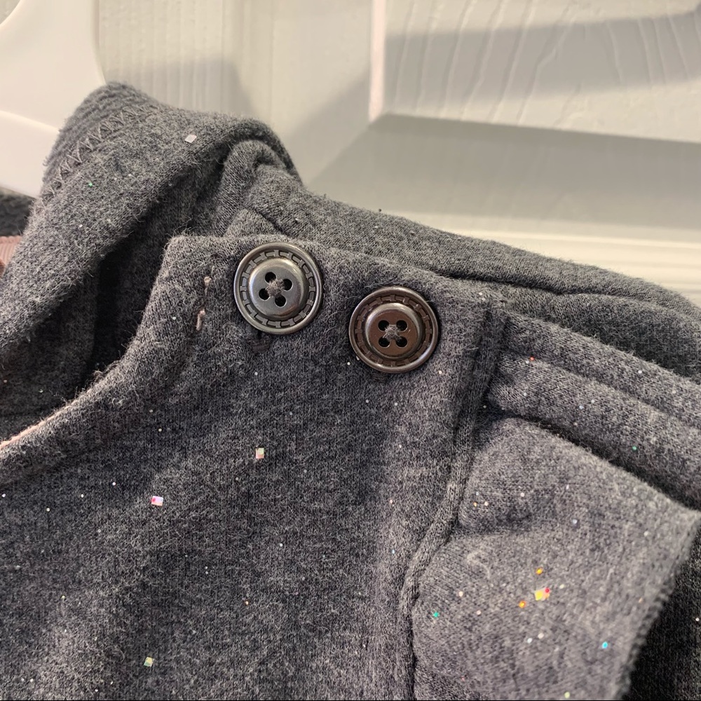 Max Studio Baby Grey Sparkle Hoodie Poncho Cape- 24 Months - Picture 4 of 6